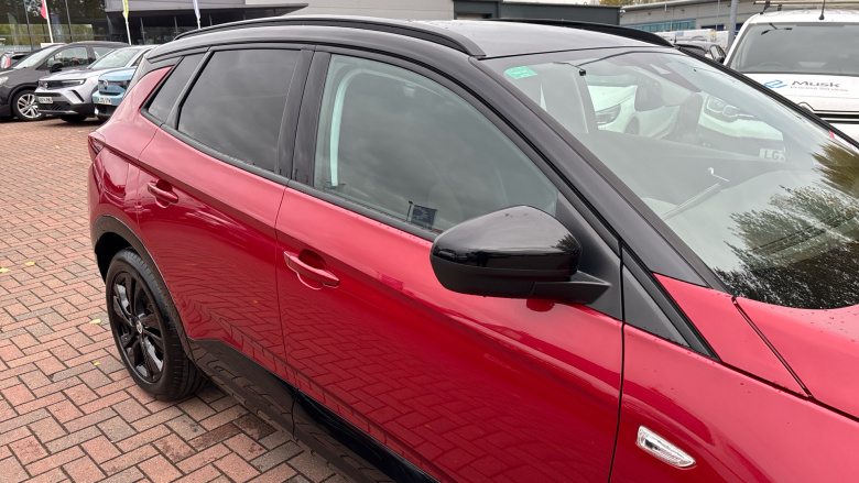 Vauxhall Grandland 1.2 Turbo GS Line 5dr Petrol Hatchback